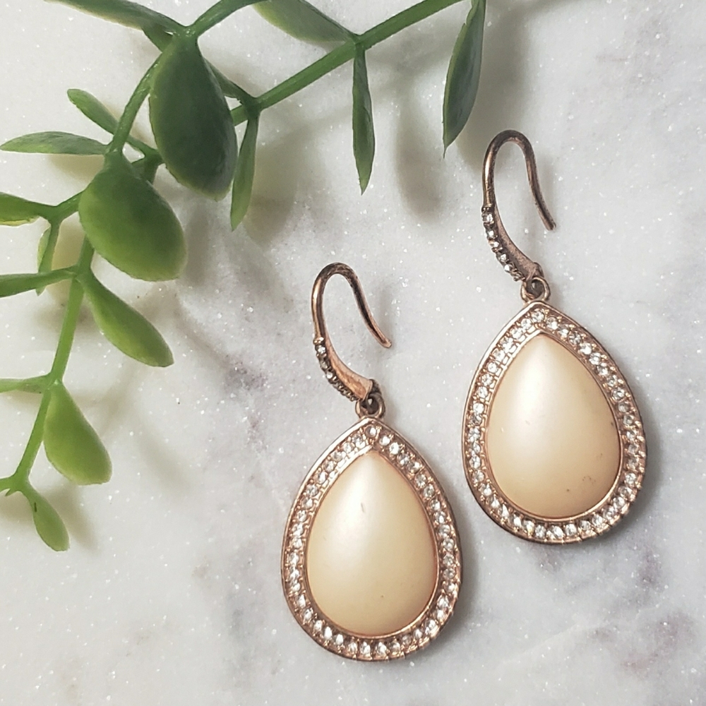 Peach and Gold Pendant Earrings